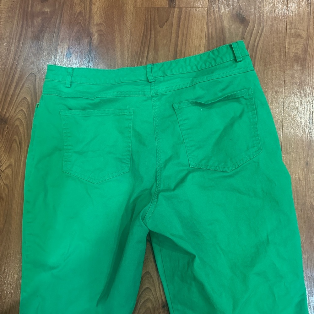 Ruby Rd. Emerald Green capris - Picture 4 of 5